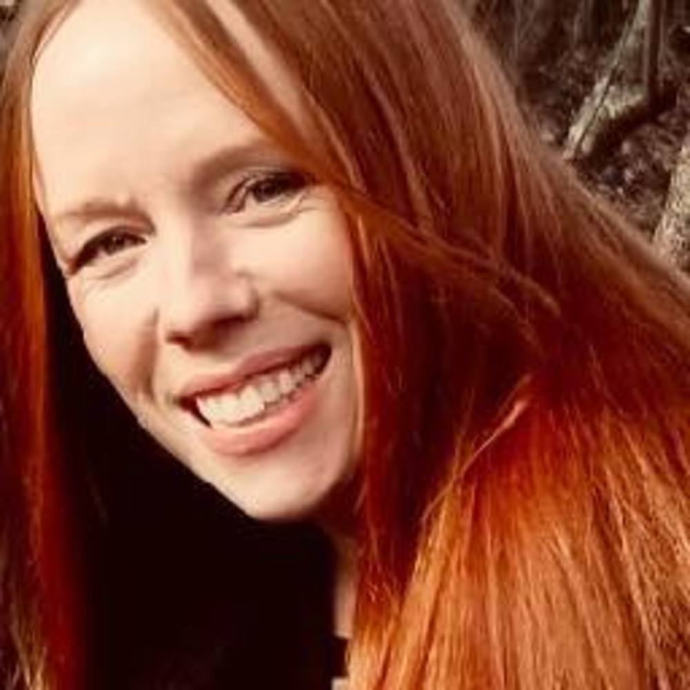 Meet your Posher, Christine